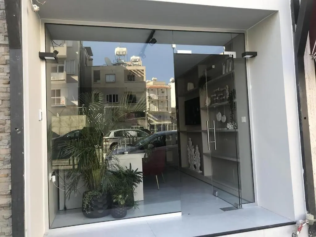 Levante Boutique Apartments 0*, Ларнака